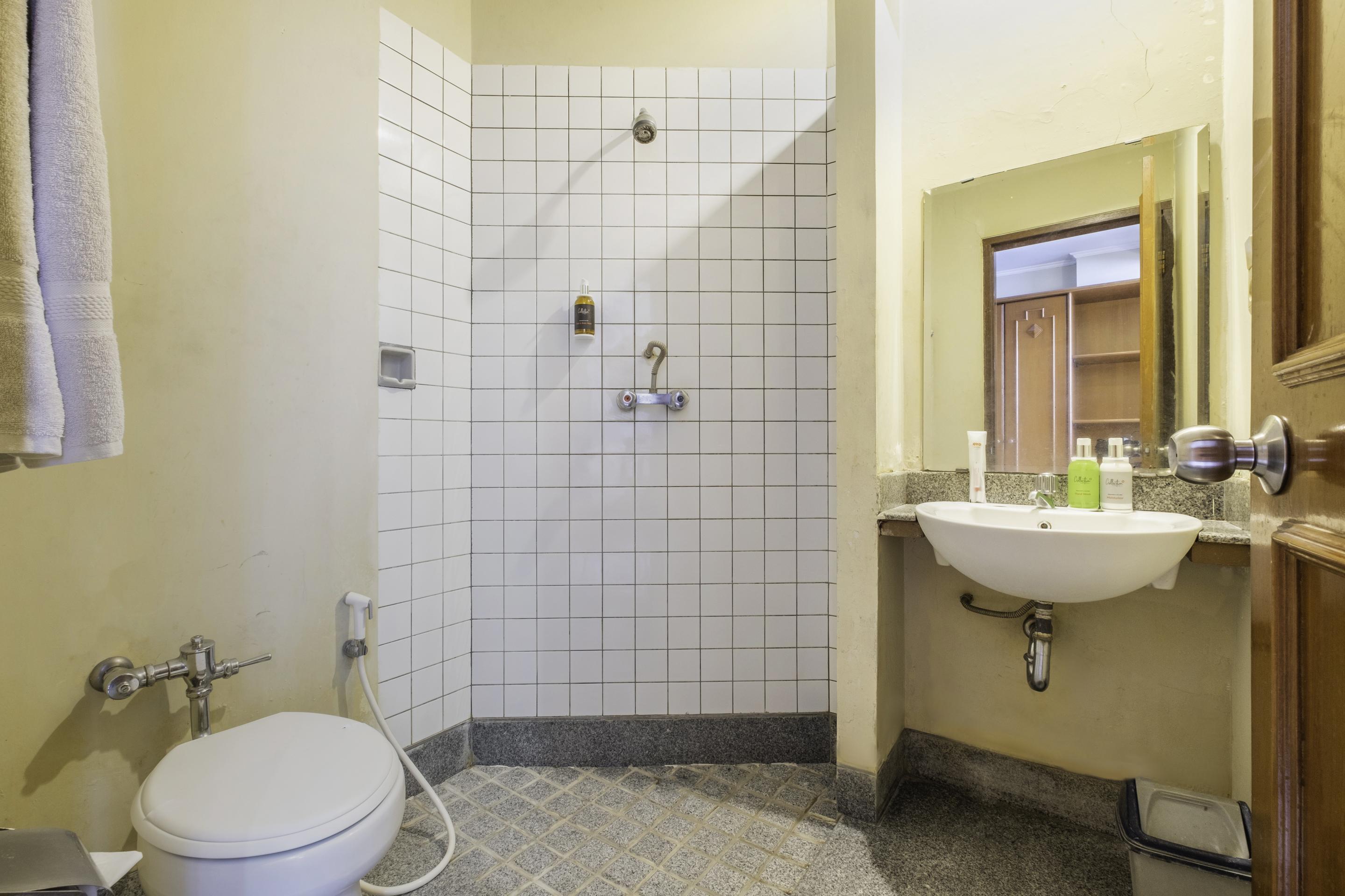 Collection O 25 Hotel Baltika バンドゥン エクステリア 写真