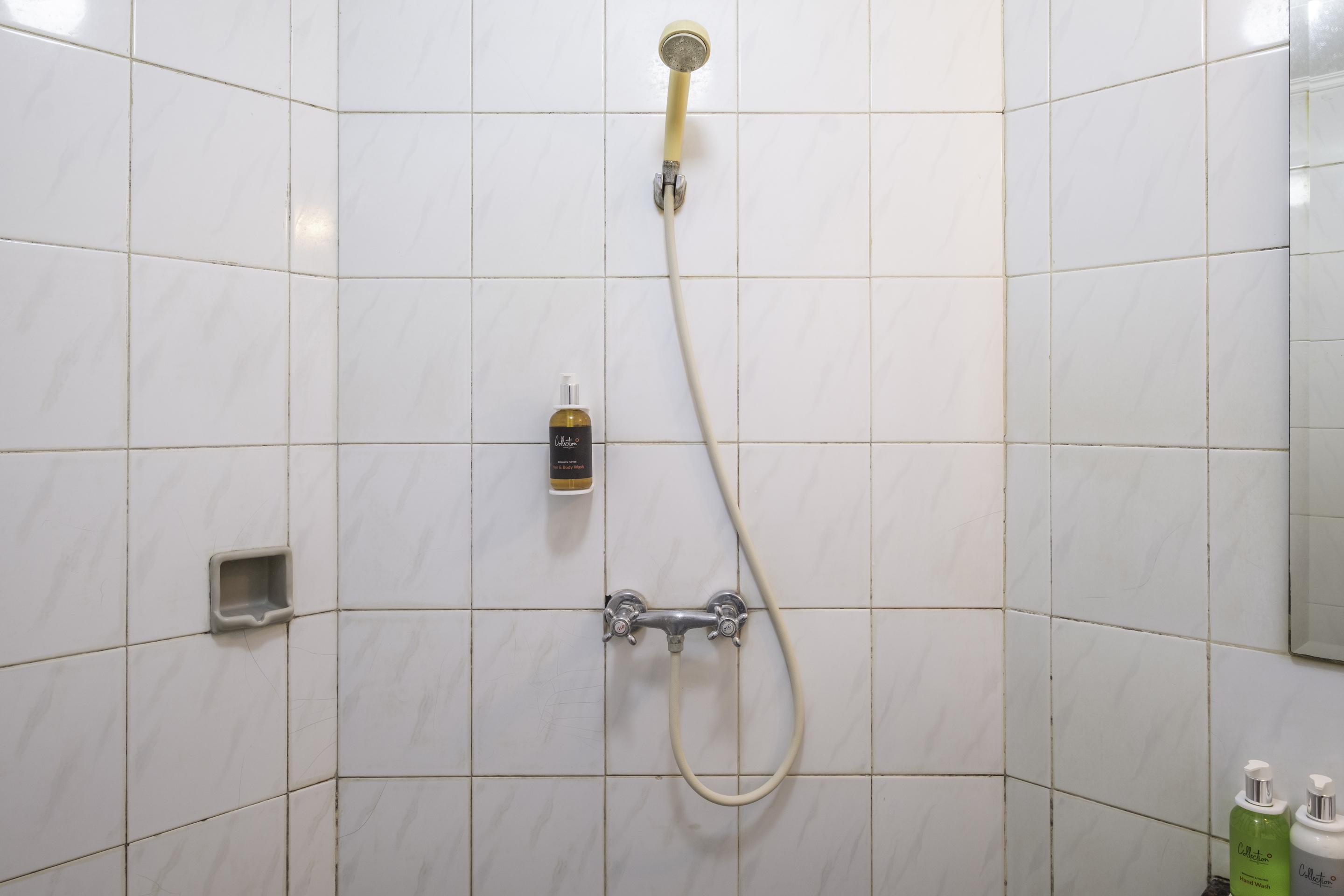 Collection O 25 Hotel Baltika バンドゥン エクステリア 写真